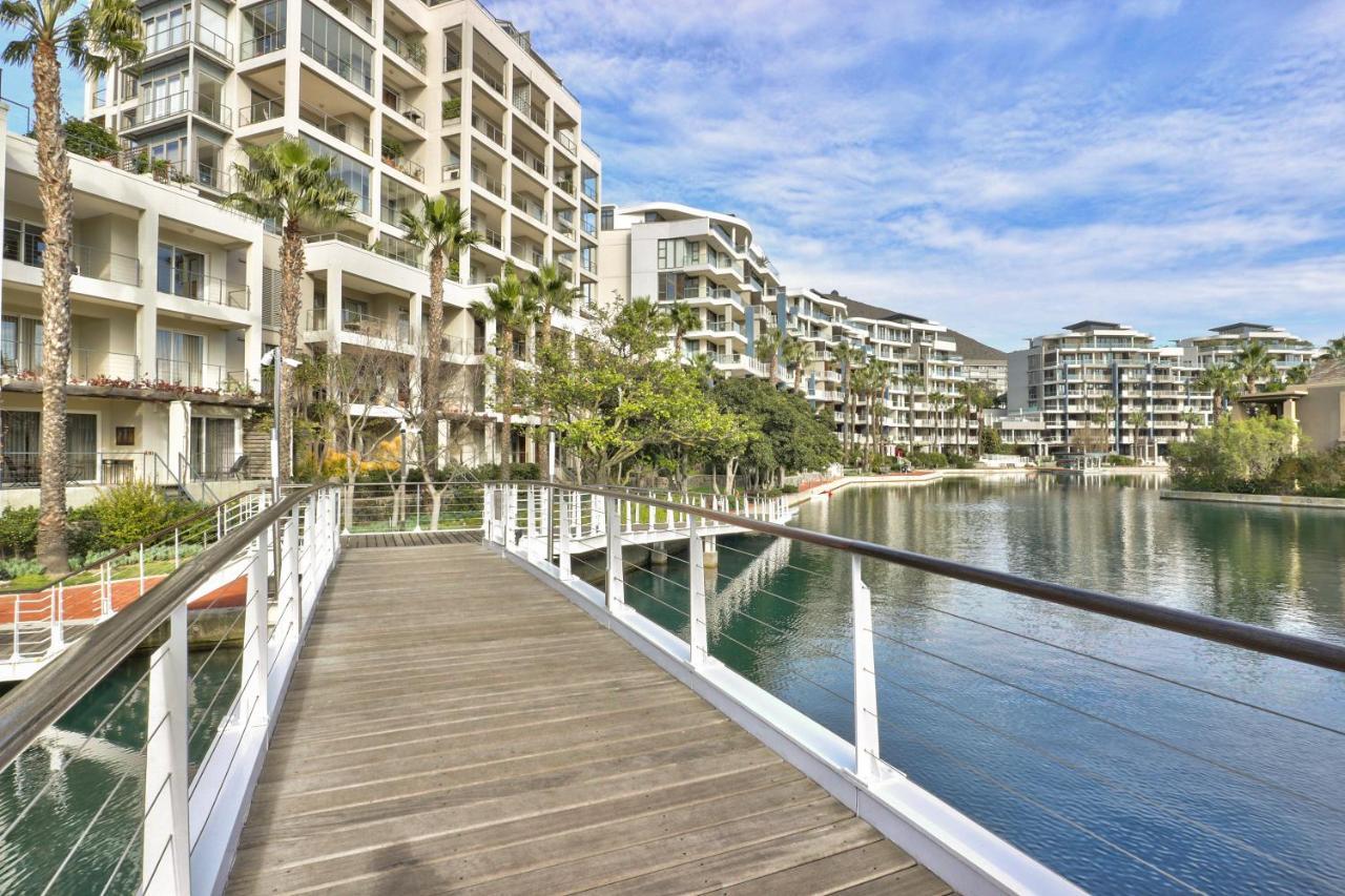 Elegant V&A Waterfront Canal Apartment Kapstaden Eksteriør billede